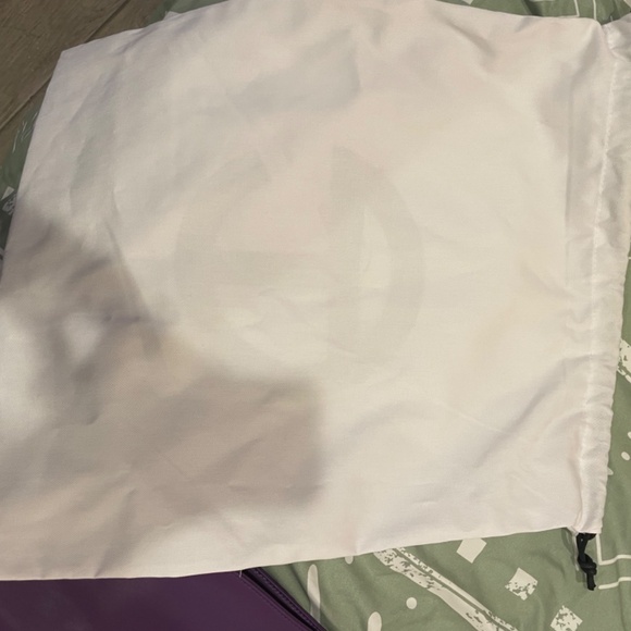 Medium Grape Telfar - Picture 5 of 5